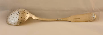 Back view of the serving spoon.