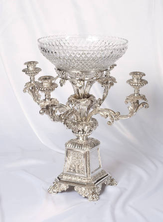 A Regency sterling silver epergne with a cut crystal bowl and four detachable arms each with a …