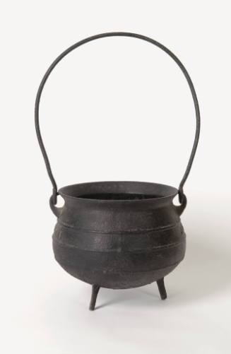 12 Gallon Cast Iron Pot – Works – eMuseum